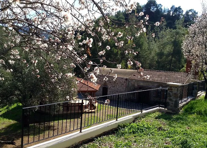 Sunset View Mermaid Villa Pomos