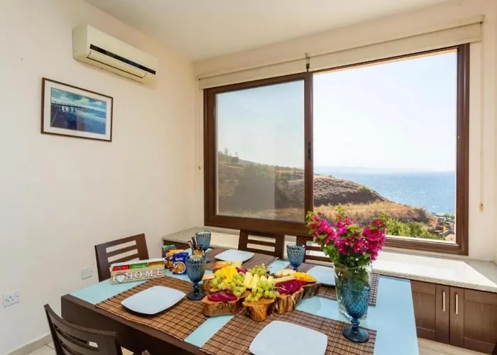 Sunset View Mermaid * Pomos