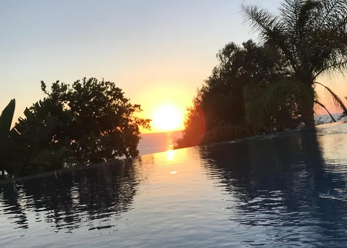 Sunset View Mermaid Villa *